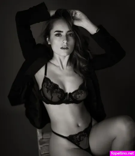 Luisa Goldhammer OnlyFans Thumbnail #He2R1uv8tI