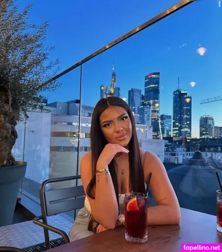 Luisa Ln OnlyFans Thumbnail #GIyDTrM7hn