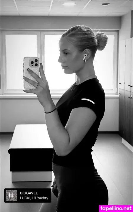 Luisa Mnck OnlyFans Thumbnail #kyQhzbu0dP