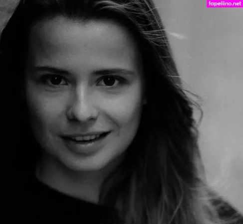 Luisa Neubauer OnlyFans Thumbnail #9ipO7OLZas