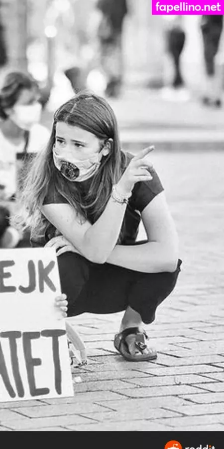 Luisa Neubauer OnlyFans Thumbnail #d1m3VJ1Geb