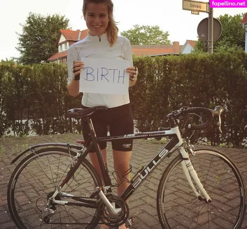 Luisa Neubauer OnlyFans Thumbnail #oZ7JEUPjft