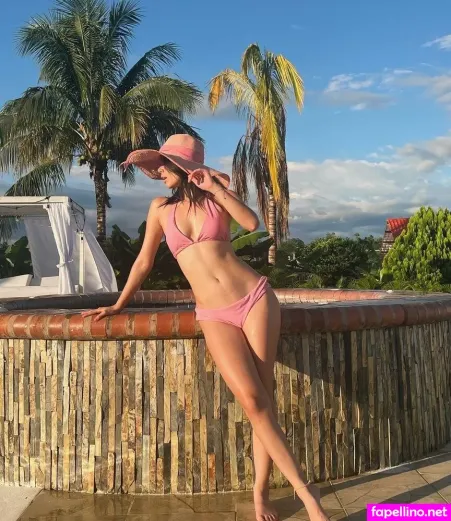 Luisa Valencia OnlyFans Thumbnail #uzQcxfzPXR