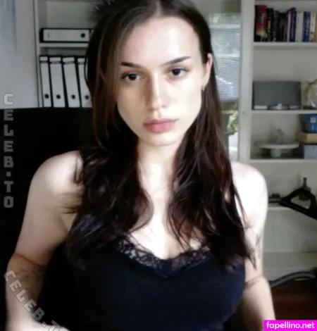 Luisamariiaa OnlyFans Thumbnail #2Kzy1pwjfx