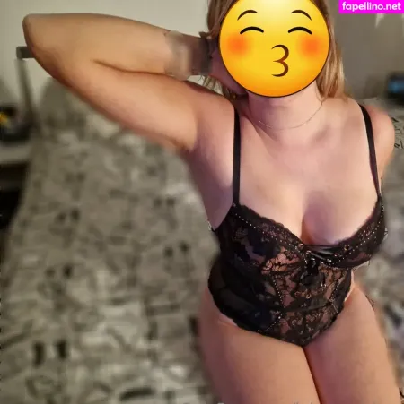 Luisanextdoor OnlyFans Thumbnail #GdBUFy0zij