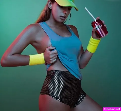 Luisasmiling OnlyFans Thumbnail #gSZdQXzW8k