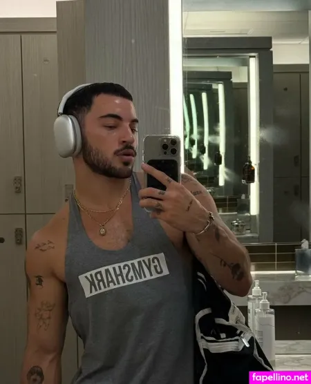 Luiscapecchi 2 OnlyFans Thumbnail #Gqa8z9hNRF