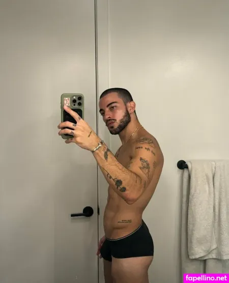 Luiscapecchi 2 OnlyFans Thumbnail #HxhBkySc9y