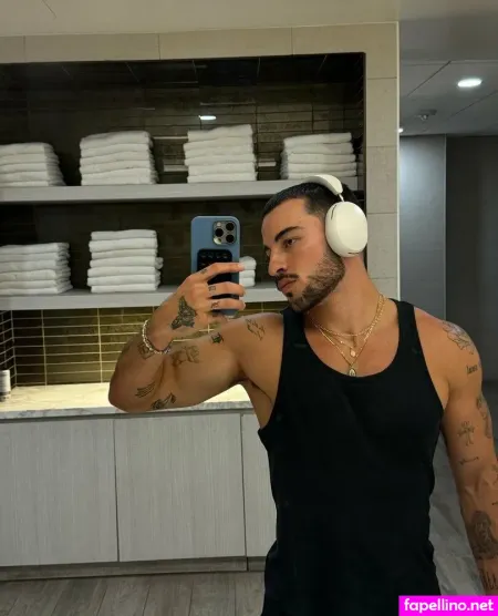 Luiscapecchi 2 OnlyFans Thumbnail #IKeBMMHrXB