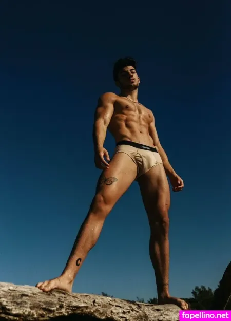 Luiscapecchi 2 OnlyFans Thumbnail #hejh5Mrq4q