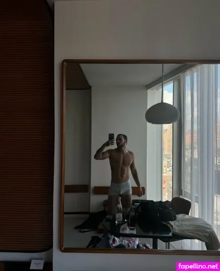 Luiscapecchi 2 OnlyFans Thumbnail #n7vK33XqZG