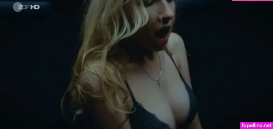 Luise Emilie Tschersich OnlyFans Thumbnail #ysyQIaHms5