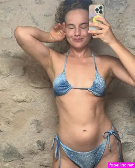 Luise Von Finckh OnlyFans Thumbnail #bw2sFZHay2