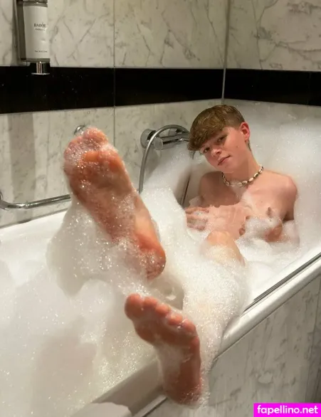 Luistwinkyy OnlyFans Thumbnail #Cin2lw8QZW