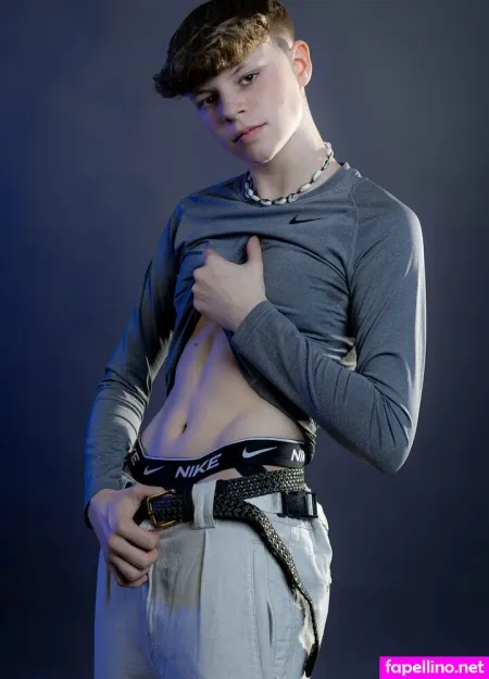 Luistwinkyy OnlyFans Thumbnail #IFa4CzQG8z