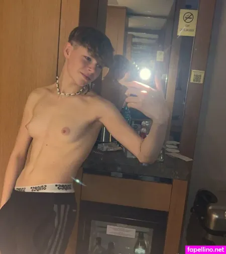 Luistwinkyy OnlyFans Thumbnail #einkmWhwpL