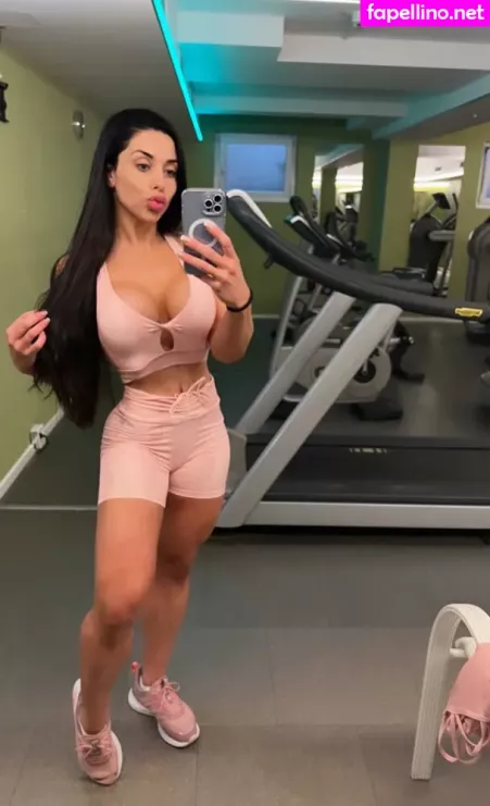 Luiza Marcato 2 OnlyFans Thumbnail #IB9ztNFyYh