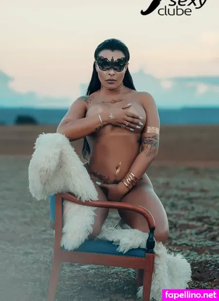 Luizza Meirelles OnlyFans Thumbnail #Mv6XnO4yic