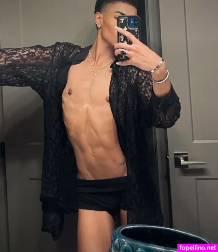 Lukababineaux OnlyFans Thumbnail #cu2PfjjPCM