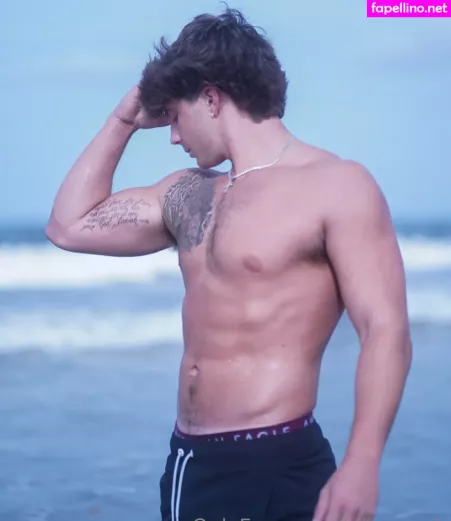 Lukesvault OnlyFans Thumbnail #dAOAJE01wd