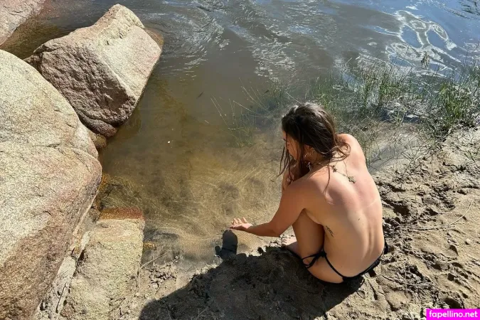 Lukita Maxwell OnlyFans Thumbnail #0WiBGdvErn