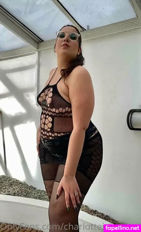 Lulagomez OnlyFans Thumbnail #v0srV0bO1S