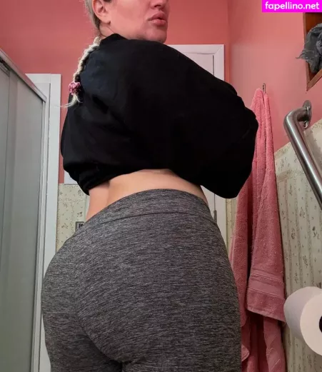 Lularanae OnlyFans Thumbnail #0CiKeCgC1E