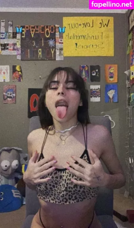 Lulshortie OnlyFans Thumbnail #XrJ6owvRy9