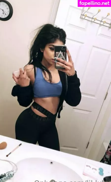 Lulu Chicago OnlyFans Thumbnail #jZrjFvBZct