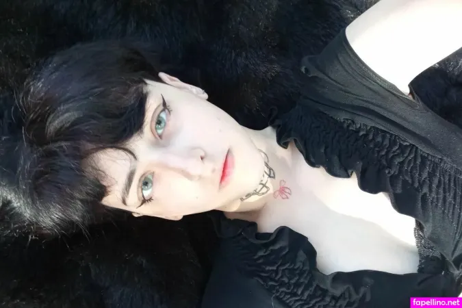 Lulu Freecs OnlyFans Thumbnail #7eBbi0sHxb