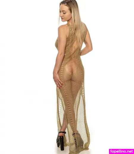 Lulu Redneck Crazy Lulu OnlyFans Thumbnail #NPDyobFNlD