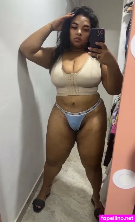 Lulucurvy OnlyFans Thumbnail #KsBY3PwLrU