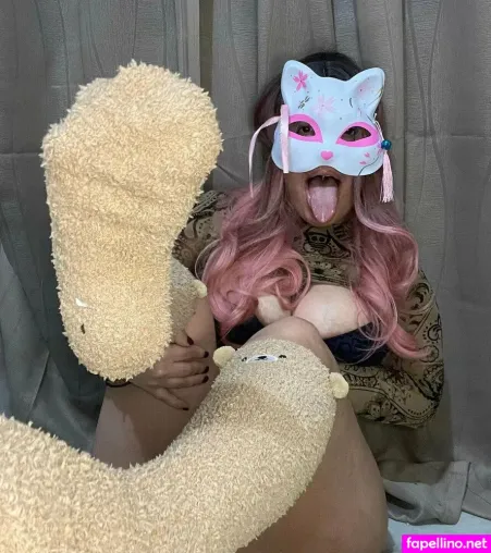 Lulufeet9115 Main Profile Photo