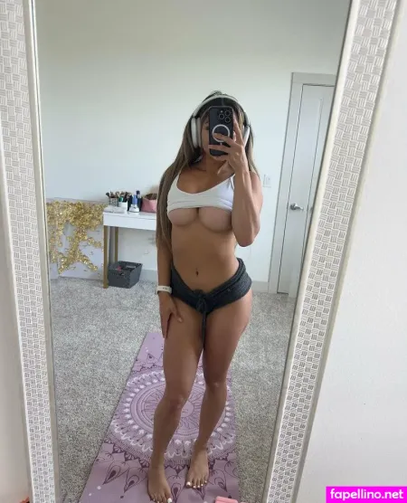 Lululunaxo OnlyFans Thumbnail #Fom3ycs3tw