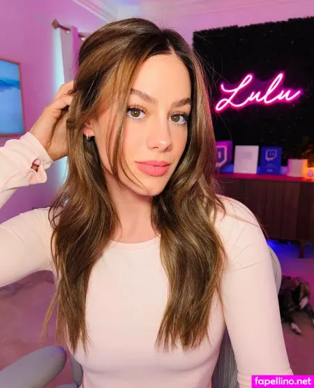 Lululuvely OnlyFans Thumbnail #BOwjsoxzDu