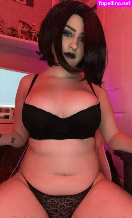 Lulunalax OnlyFans Thumbnail #Kg6VFCPSSg