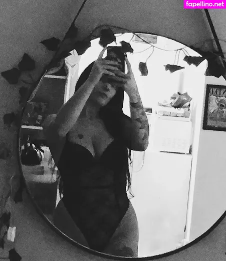 Luluts OnlyFans Thumbnail #TN45VlTpx3