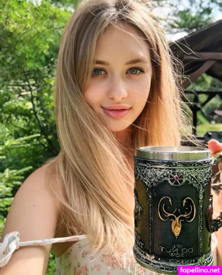 Lumenellery OnlyFans Thumbnail #Uinpyz8BQ0