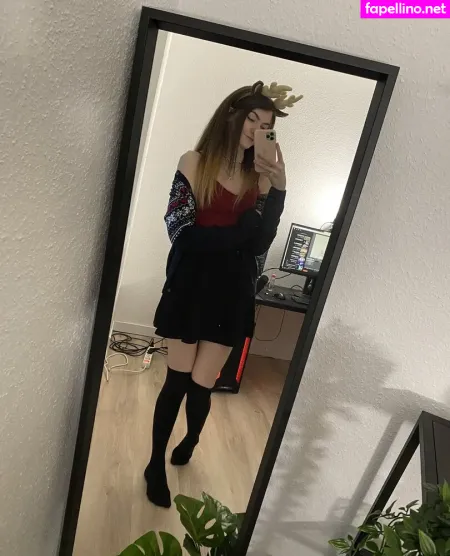 Lumenti OnlyFans Thumbnail #6zzm592oPn