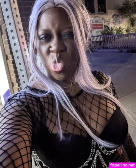 Luminos Xanni OnlyFans Thumbnail #RrKuGobFK7