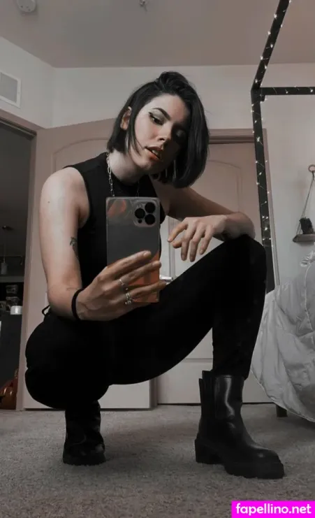 Luna Bloom 4 Main Profile Photo