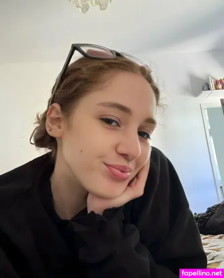 Luna Com OnlyFans Thumbnail #XGHTw38zqY