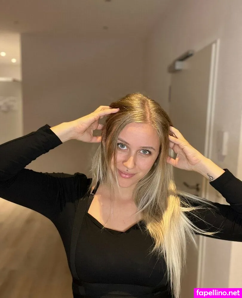 luna_cutee, luna_cutie9 Nude Leaked OnlyFans Photo #cmGcUNMFsJ