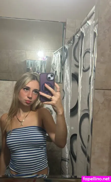 Luna Graceee OnlyFans Thumbnail #t6edrcxGL8
