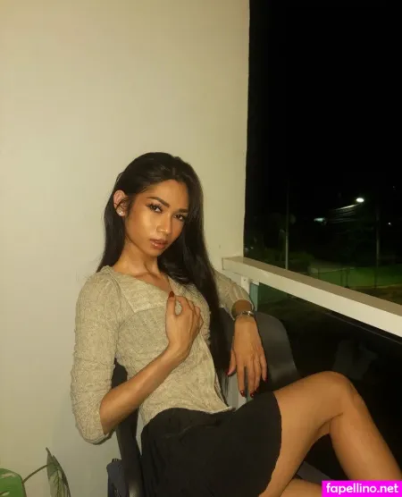 Luna Hakuna OnlyFans Thumbnail #9FyNTia86E