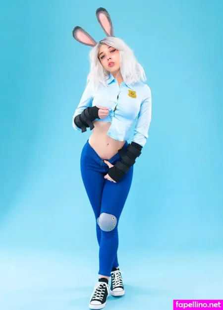 Luna Kitsune 3 OnlyFans Thumbnail #PiG8kNdAbp