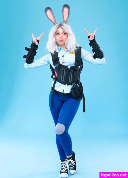 Luna Kitsune 3 OnlyFans Thumbnail #Xm8TlEwDr3