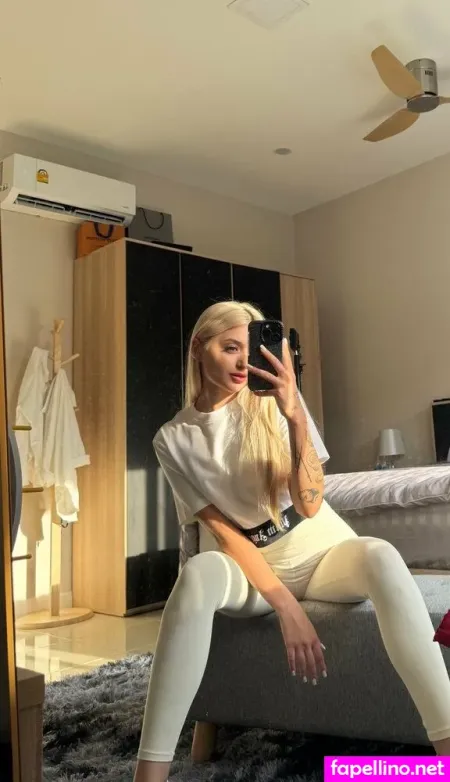 Luna Lavand 2 OnlyFans Thumbnail #wDRFQ3U4Oe