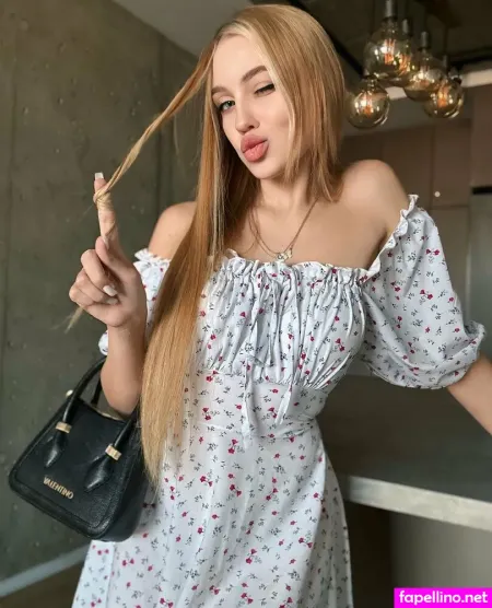 Luna Loom OnlyFans Thumbnail #3rkP8a8Eqw