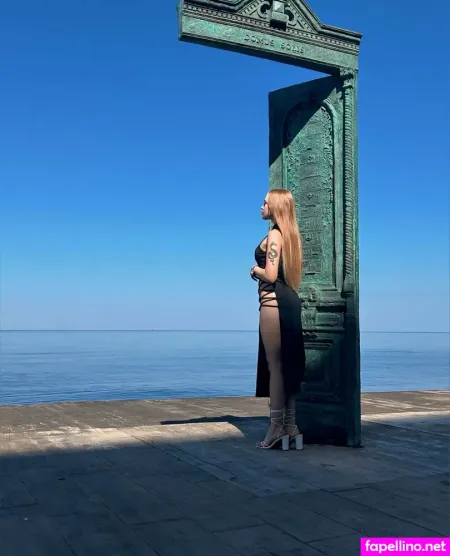 Luna Loom OnlyFans Thumbnail #ZsniaXRCok